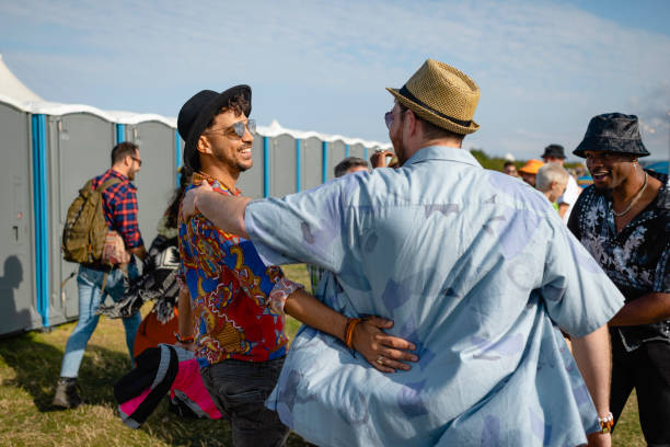 Best Best portable toilet rental  in Elbow Lake, MN